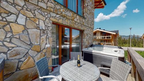 陽台/露台, Apartman Konifer - Jacuzzi - Ski In Ski Out in 戴姆諾夫斯卡杜萊納