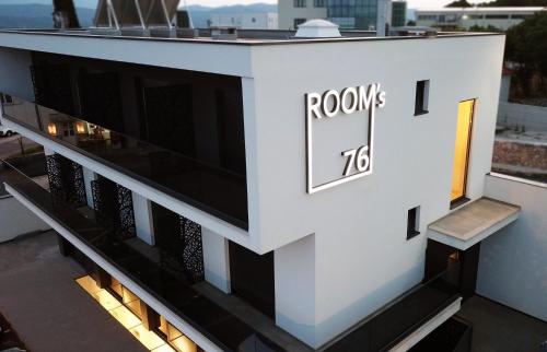 Boutique ROOMs 76