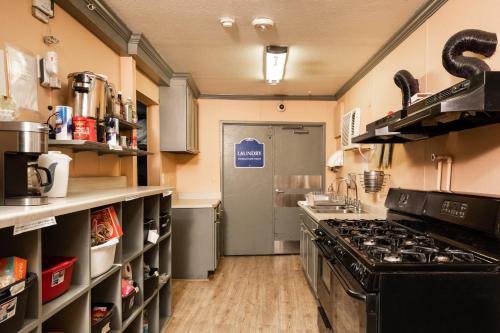 Kitchen, Hostel Cat in Las Vegas (NV)