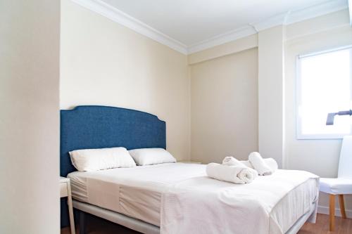 TTdSSa VLC: Plaza Cisneros 2- 5 pax 3 Bedrooms - main image