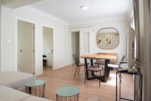 TTdSSa VLC: Plaza Cisneros 2- 5 pax 3 Bedrooms - image 3