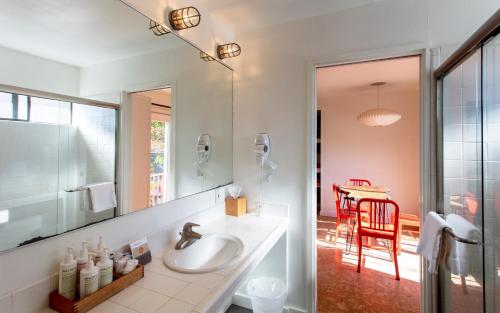 boon hotel + spa - adults only