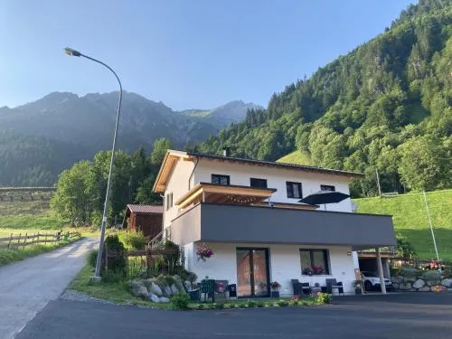 Haus Bazigg in Klösterle am Arlberg, Österreich