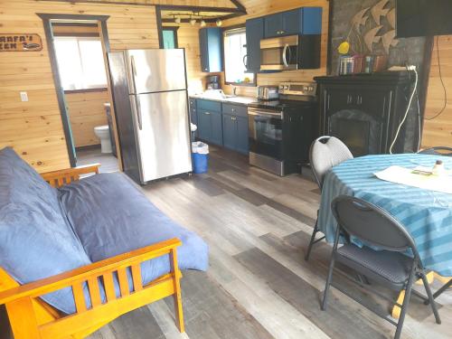 Konyha, Stoneburg Cove Cottages in Barcovan Beach (ON)