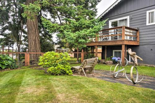 Brookings Vacation Rental Studio - Walk to Town!