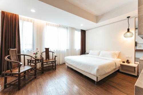 Gulangyu Heitan Hostel