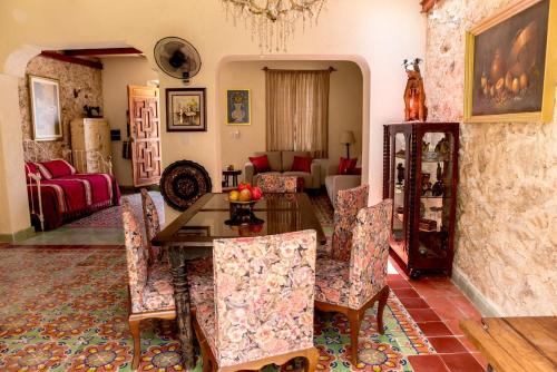 Casa Palmas by Majikal B&B in Mérida, Mexico