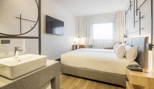 Hotel Ilunion San Mamés, Bilbao (photo 8)