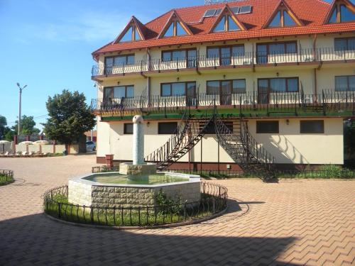 Hotel Eden - image 14