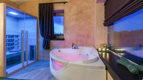 Villa with Private Pool image 9