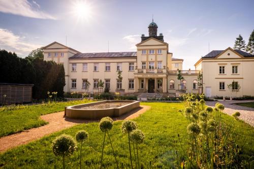 Hotel Zámeček - Poděbrady