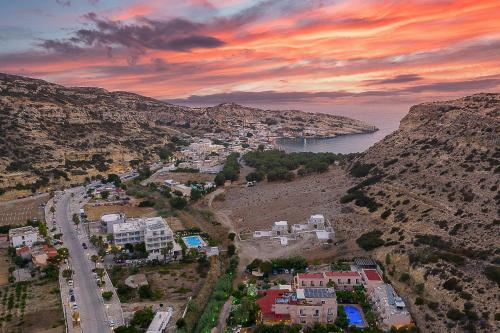 Calypso Hotel - main image