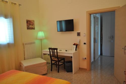 7 Contrade, Taranto (foto 4)