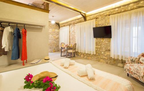 Stone Suites at Lefkada's Old Port, Città di Lefkada (foto 6)
