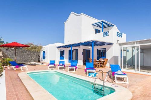 Natacha, central 3 bed with AC & WIFI gîte à louer Arrecife