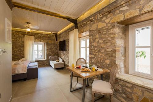 Stone Suites at Lefkada's Old Port, Città di Lefkada (foto 3)