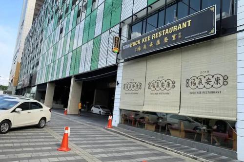 Twin Galaxy City View 2BR KSL JBCC City Square CIQ