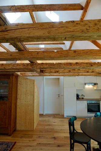 Beeindruckende Wohnung im Rheintal in กอทซิส