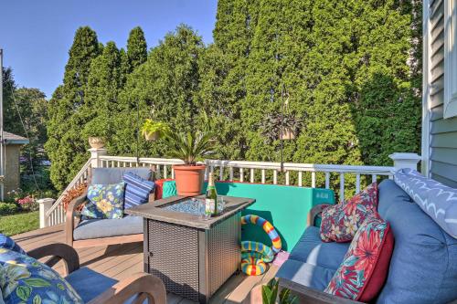 New London Hideaway Near Beaches and Local Spots! in นิวลอนดอน (CT)