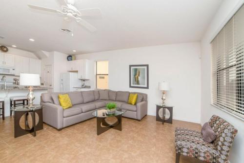 Picture Renting Your Own Luxury Villa on the Exclusive Providence Resort close to Disney Orlando Villa 3649 - image 10