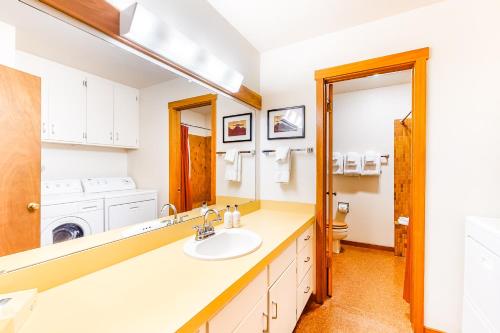 3223 Thimbleberry - image 14