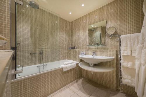 The Capital Hotel, Apartments & Townhouse - Small Luxury Hotels of The World, Londyn (zdjęcie 7)