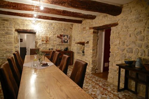 Seadmed, L'Autre Maison in Saint-Jean-de-Ceyrargues