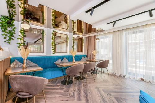 حانة/استراحة, Dekaderon Lux Apartments in مو