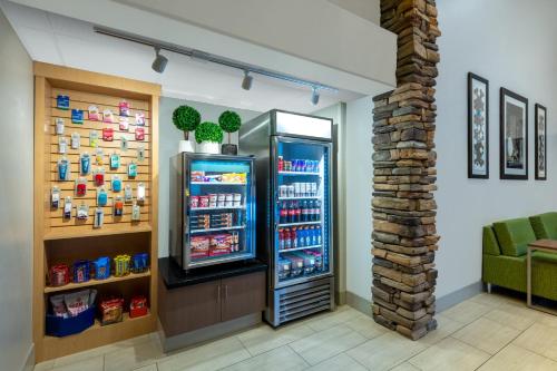 Holiday Inn Express & Suites Wheat Ridge-Denver West, an IHG Hotel in Wheat Ridge, USA