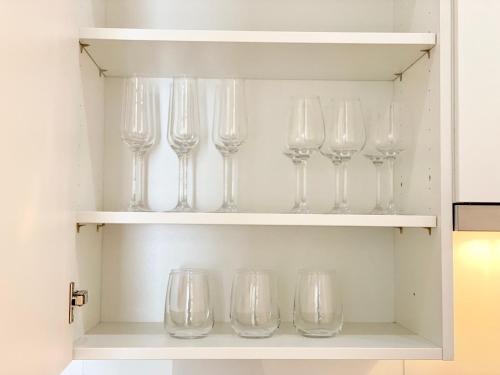 One-Bedroom Apartment image 7
