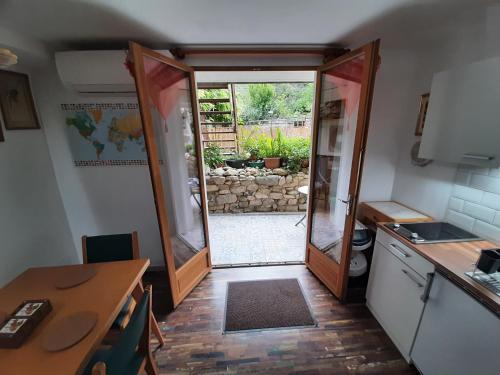 廚房, Les Chambres Chouettes in 佩皮尼昂市中心