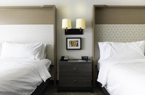 Holiday Inn Glendale - Stadium & Ent Dist - image 13