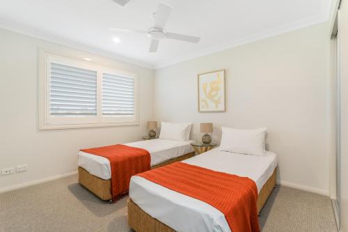 Newcastle Short Stay Accommodation - Adamstown Townhouses