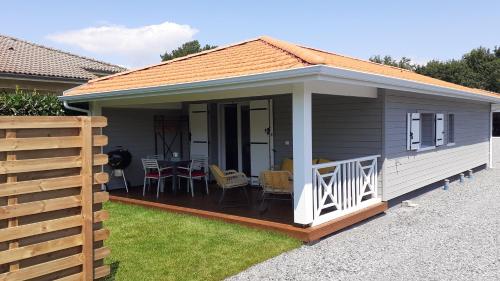 Chalet tout équipé, terrasse - Location saisonnière - Gujan-Mestras