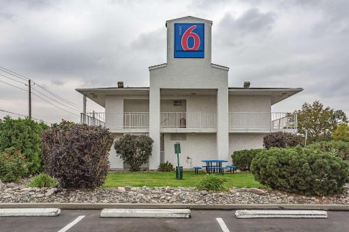 Motel 6-Billings, MT - South
