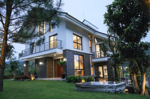 Villa Tam Dao Golf & Resort Luxury