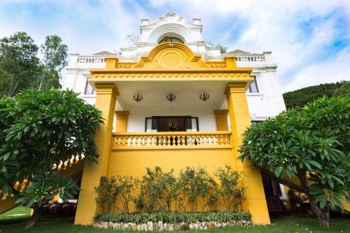 Villa Tam Dao Golf & Resort Luxury