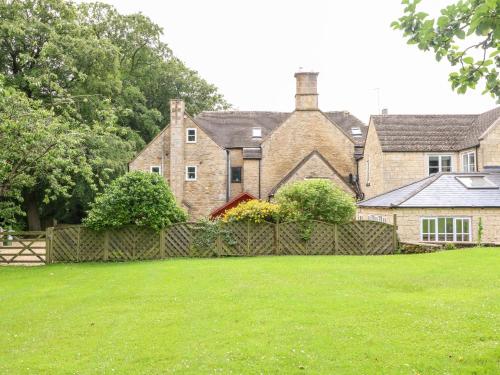 South Hill Farmhouse