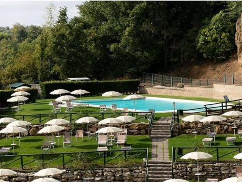 Pleasing Holiday Home in Sorano with Swimming Pool gîte à louer Sorano