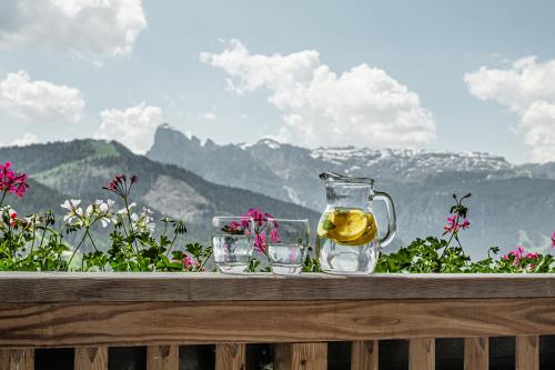 Quadruple Room with Balcony and Mountain View