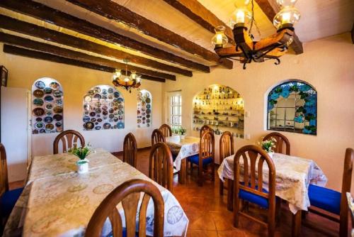 Restaurant, Hotel La Casa de Don Tito, Jocotitlan in Tenabo