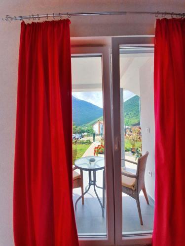 Erkély/terasz, KALE Trpejca in Trpejca