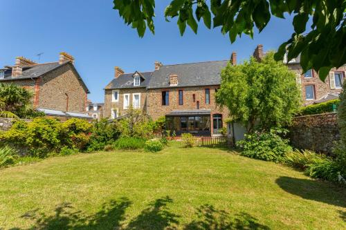 VILLA CÉZEMBRE - Belle maison 6 chambres proche plage du Sillon - Location saisonnière - Saint-Malo