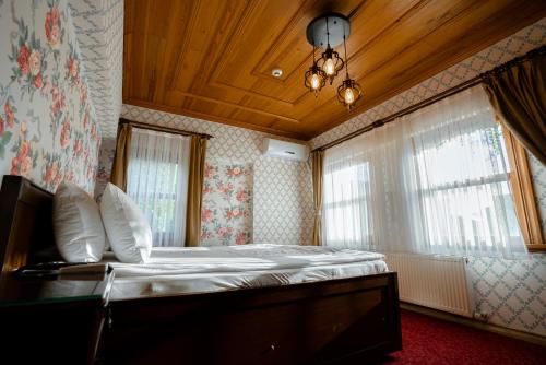 Deluxe Room room in Gulliver Mansion Hotel