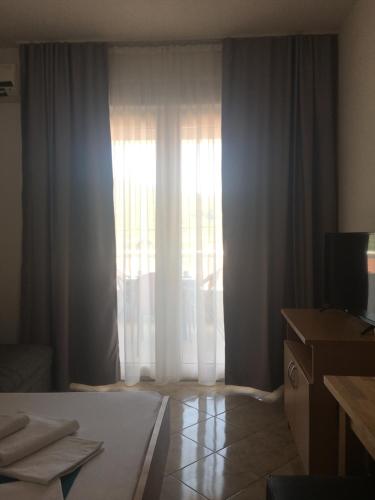 Apartments MAMPAS - image 3