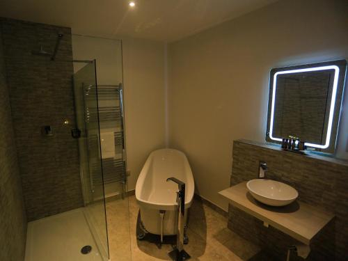 The Smugglers Rest - image 2