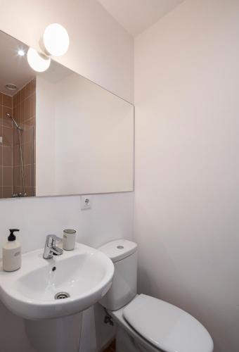 Don Fadrique Apartments by Olala Homes - 화장실