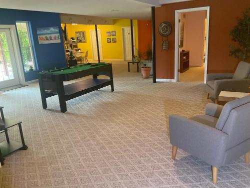 Whispering Oak Mansion in 其他地區