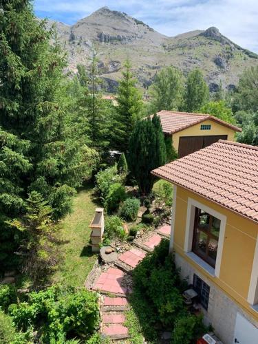  Hostel Arenos in Velilla del Río Carrión