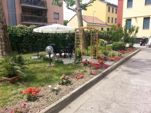 Garden Hotel